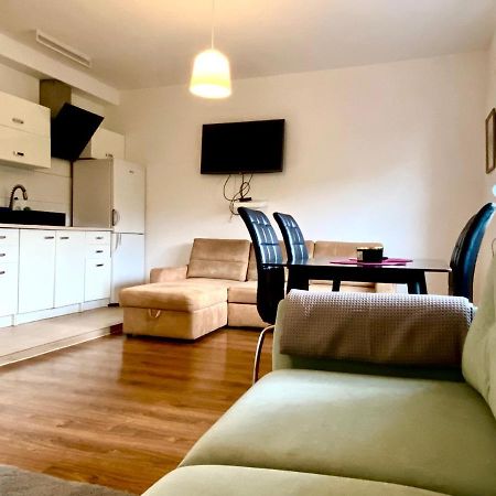 Familly Apartament 3 미엥지즈드로예 외부 사진